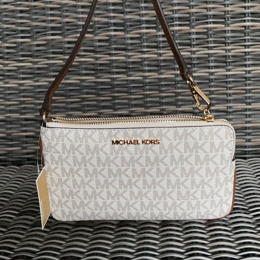 Michael Kors Jet Set Travel Large Top Zip Signature Wristlet Clutch - Picture 11 of 16
